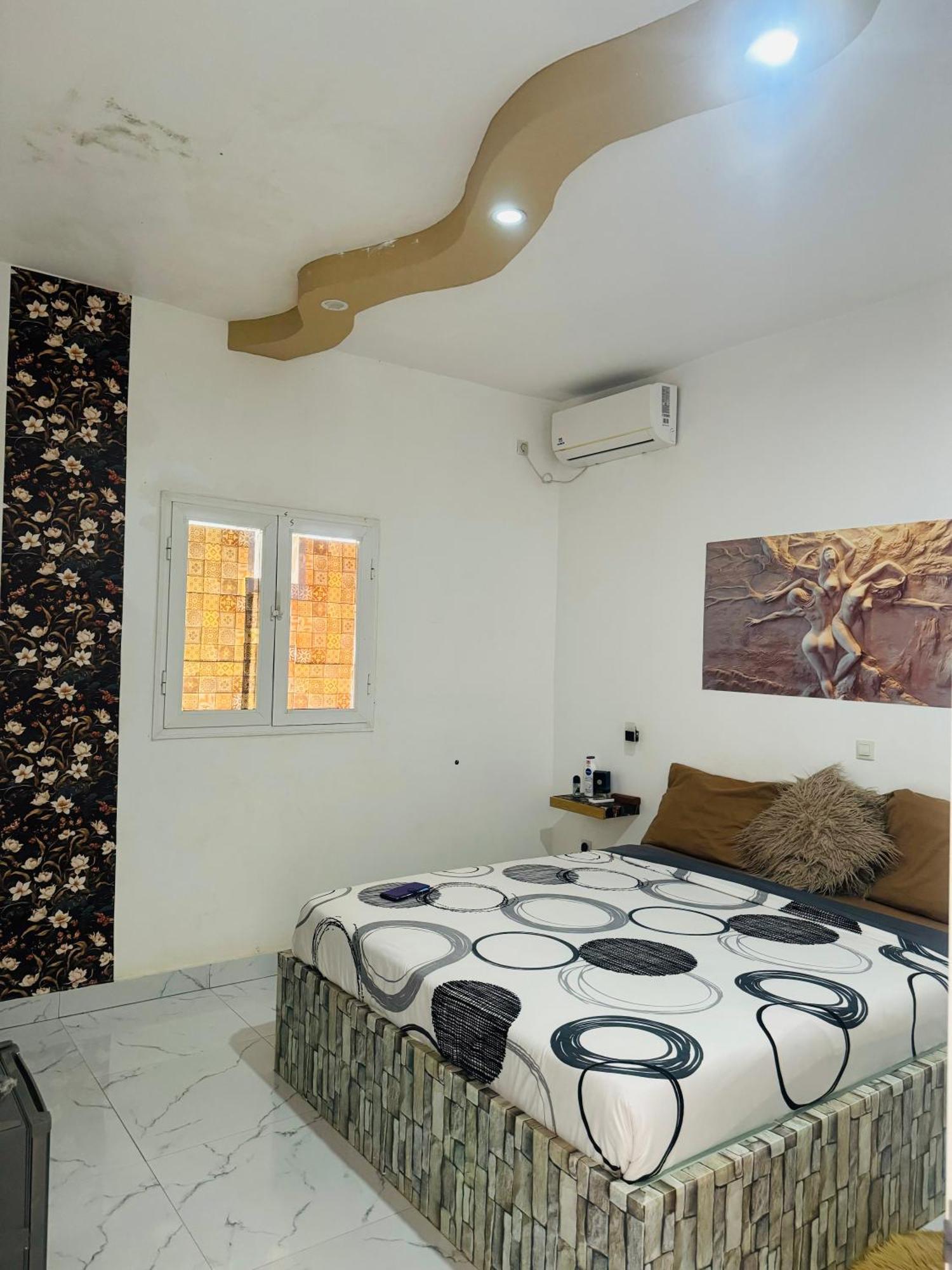Grace House Jacuzzi Bed & Breakfast Saly Portudal Ngoại thất bức ảnh